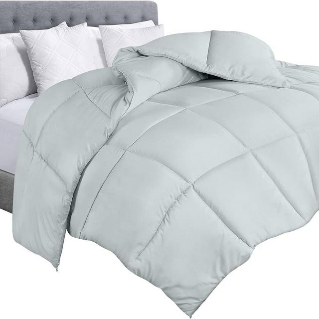 Utopia Bedding Comforter Duvet Insert - Quilted Comforter with Corner Tabs - Box Stitched Down Alternative Comforter (Twin, Light Grey)
