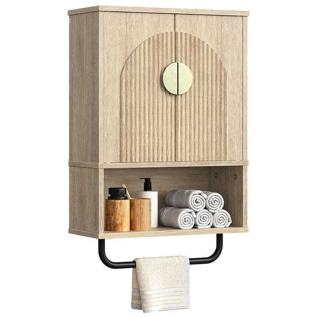 CHOEZON Bathroom Wall Cabinet, Medicine Cabinet with Fluted Doors, Adjustable Shelf & Towel Bar, Wall-Mounted Storage Cabinet, Wooden Wall Cabinet for Bathroom Kitchen Living Room Natural Oak and Gold