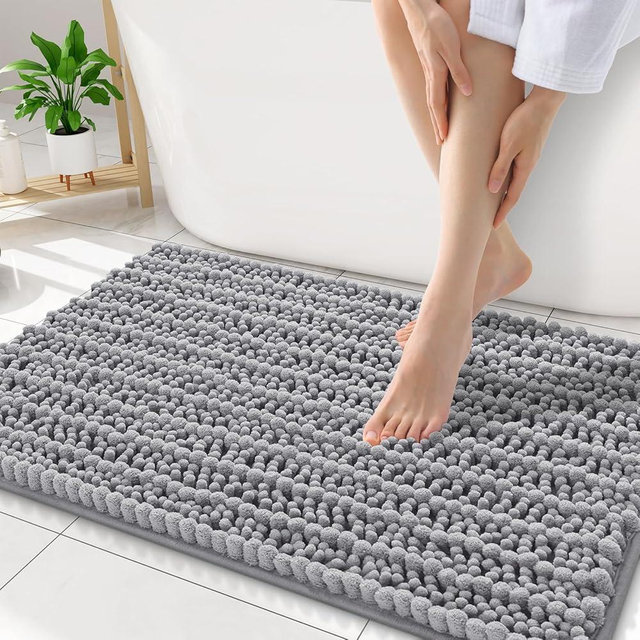 Smiry Bathroom Rugs Mat 34x21, Extra Soft Absorbent Chenille Bath Rugs, Non Slip Rubber Backing Machine Washable Quick Dry Bath Mats for Bathroom Floor, Tub, Shower, Home Decor Accessories, Grey