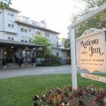 Asticou Inn