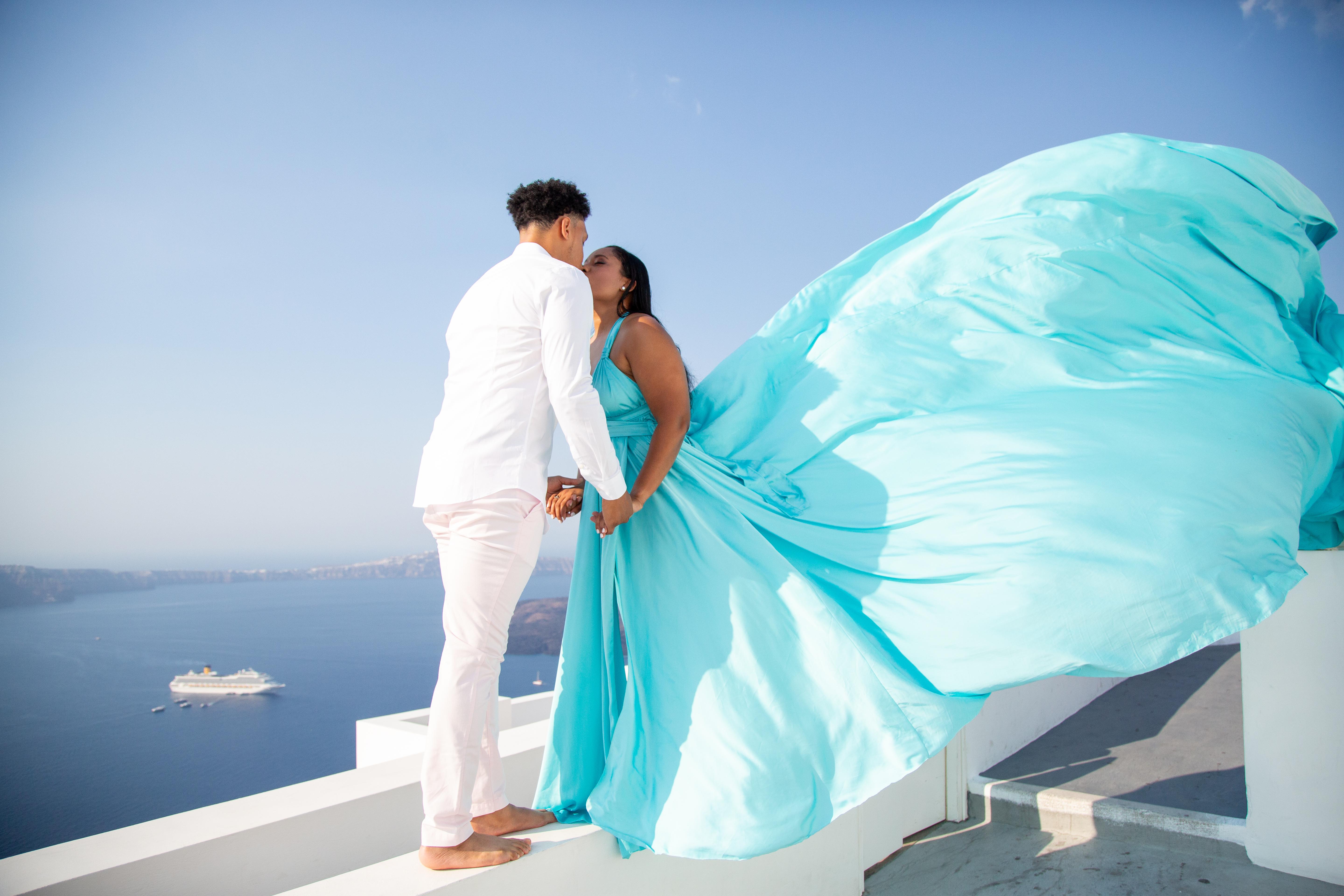 The Wedding Website of Erika Piernas and Dion Lewis