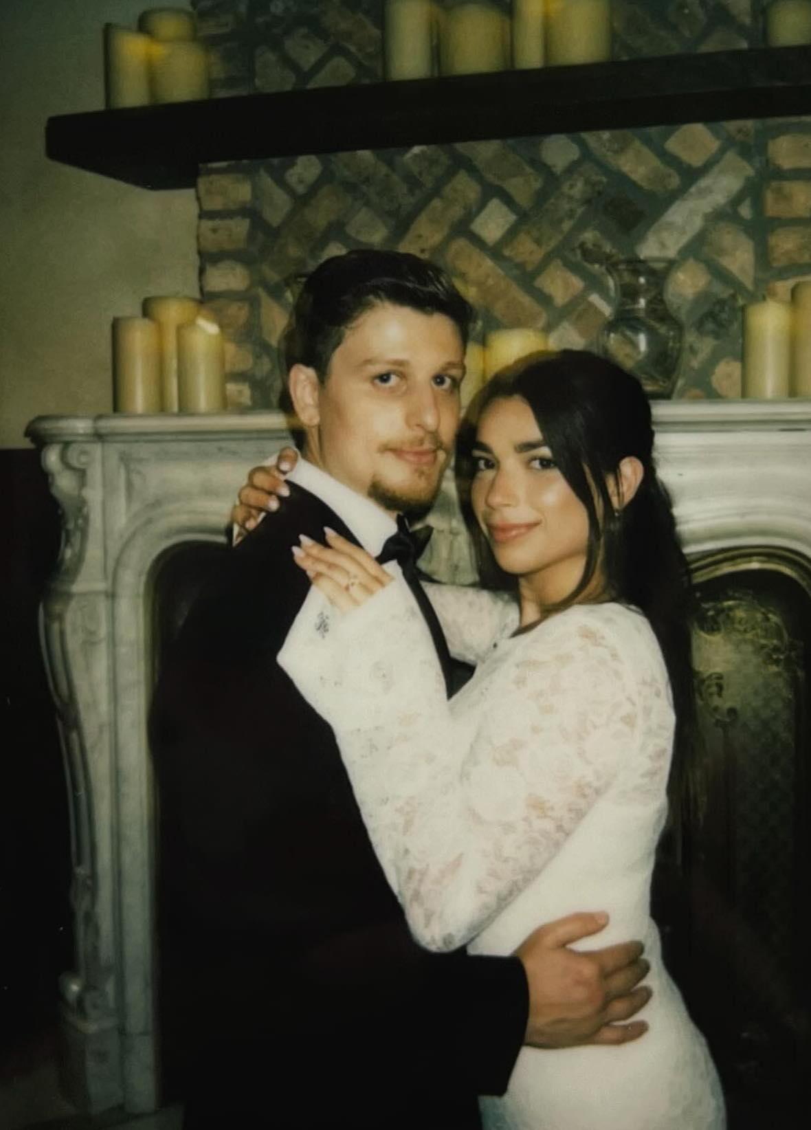 The Wedding Website of Izabella King and John King