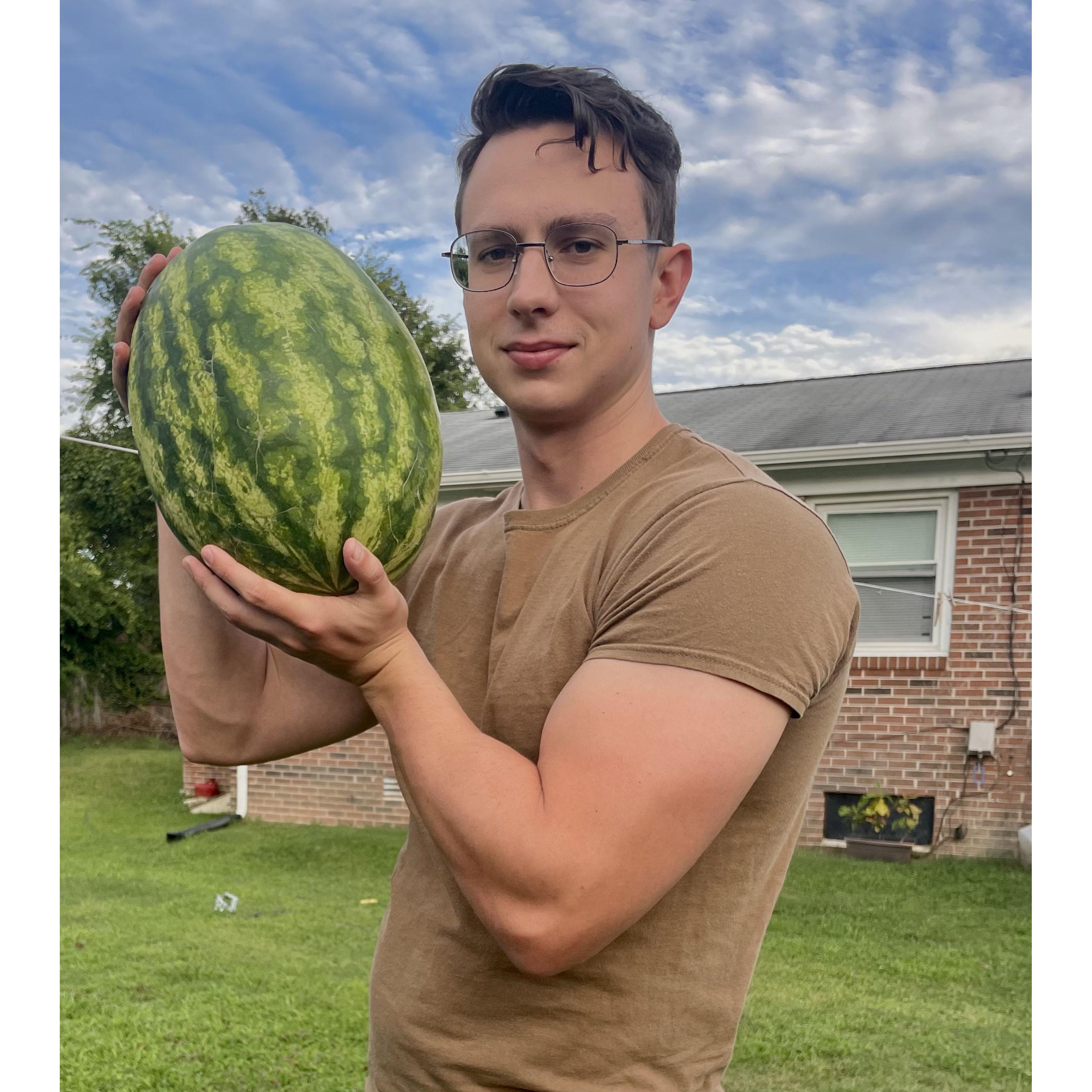 Did you hear about the guy who smashed all those fruits?


It was a slaughter melon.