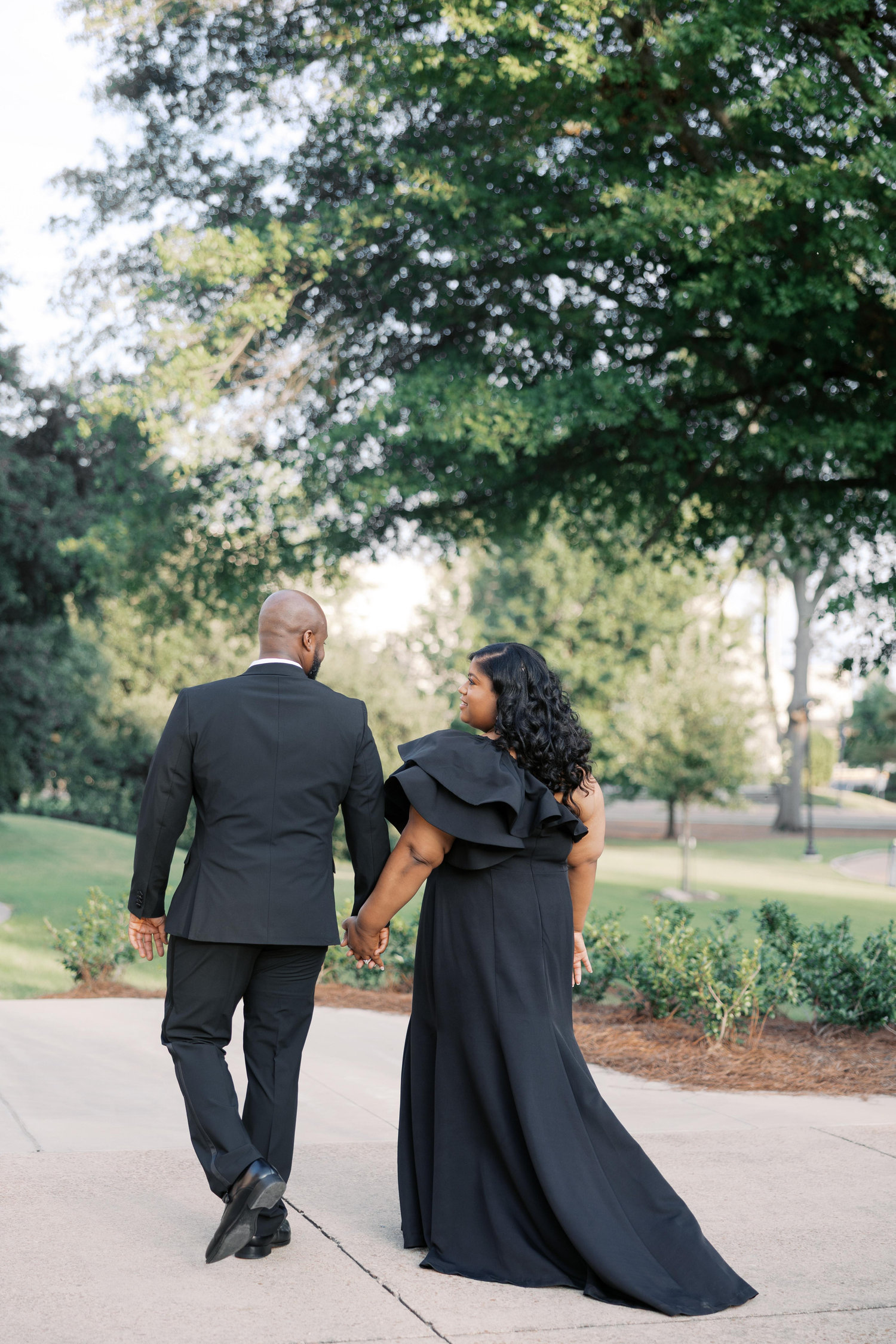 The Wedding Website of DuSharme Pickens and Arktavius Moore
