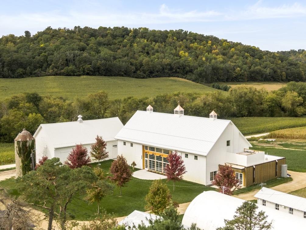 The Wedding Website of Grace Charpentier and Jacob Olson