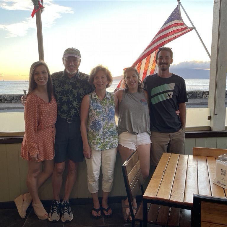 November 2021: A trip to Hawaii with Kelly's parents and sister, Kaitlyn.
