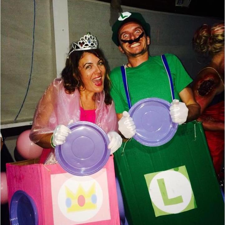 Fancy dress on Roatan, but also Halloween!
