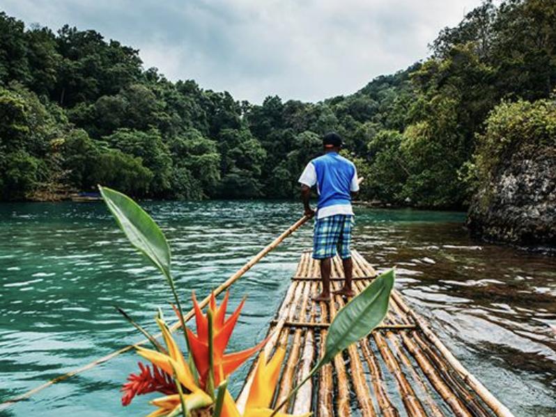 The Wedding Website of Teona Henderson and Fabian Preston