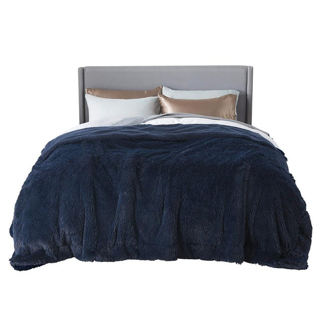Bedsure Soft Navy Blue Blankets Queen Size for Bed, Fluffy Fuzzy Blankets for Full Queen Bed, Cozy Plush Sherpa Fleece Faux Fur Blanket for Winter, Thick Warm Blanket Gifts for Women, Men, 90x90