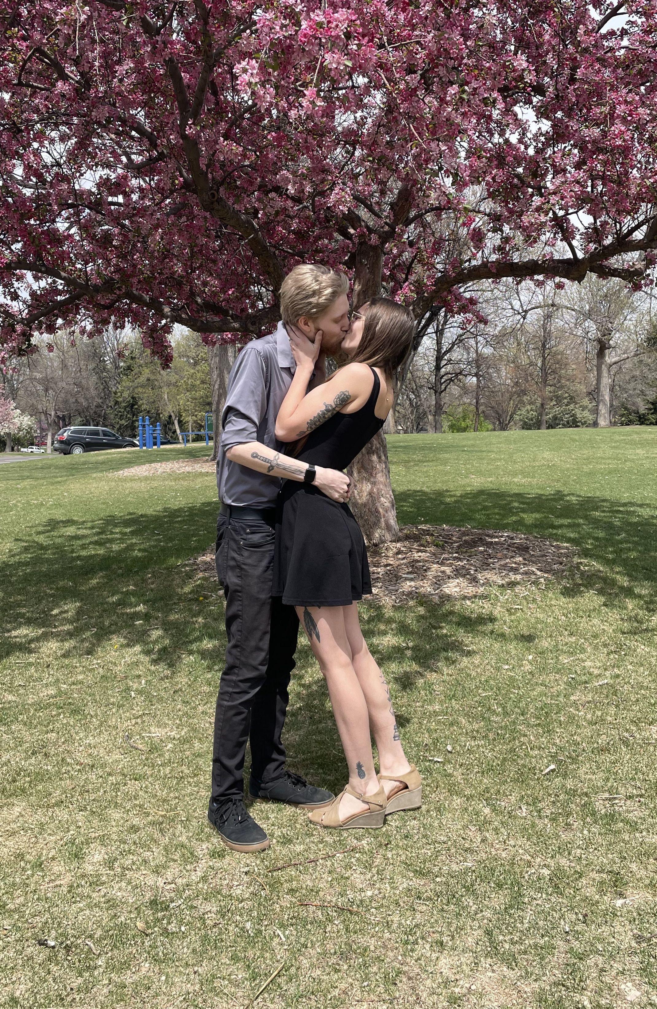 The Wedding Website of Brooke Miller and Nathan Dolph