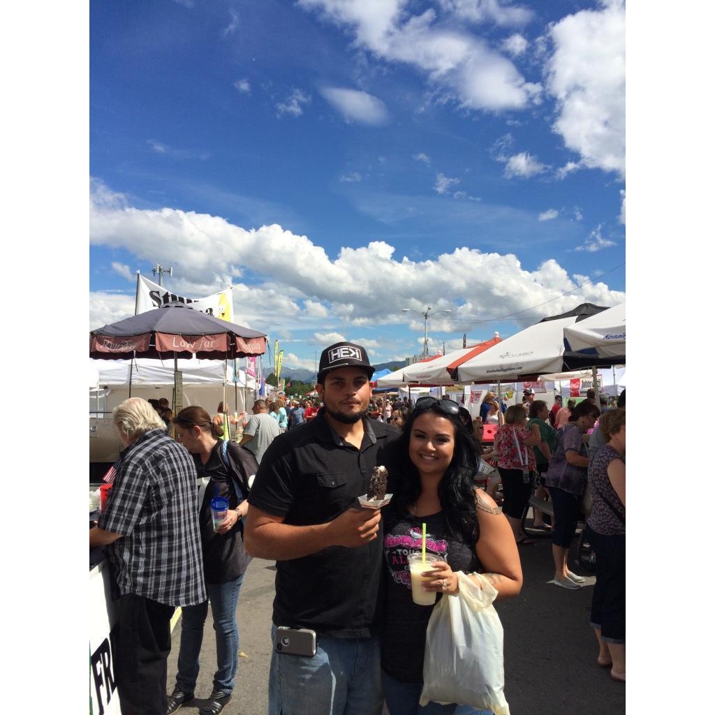 Visiting an awesome outdoor market on a sunny day in Alaska!