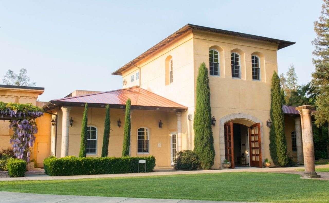 The Wedding Website of Kelly Kammerer and Nick Wilkinson