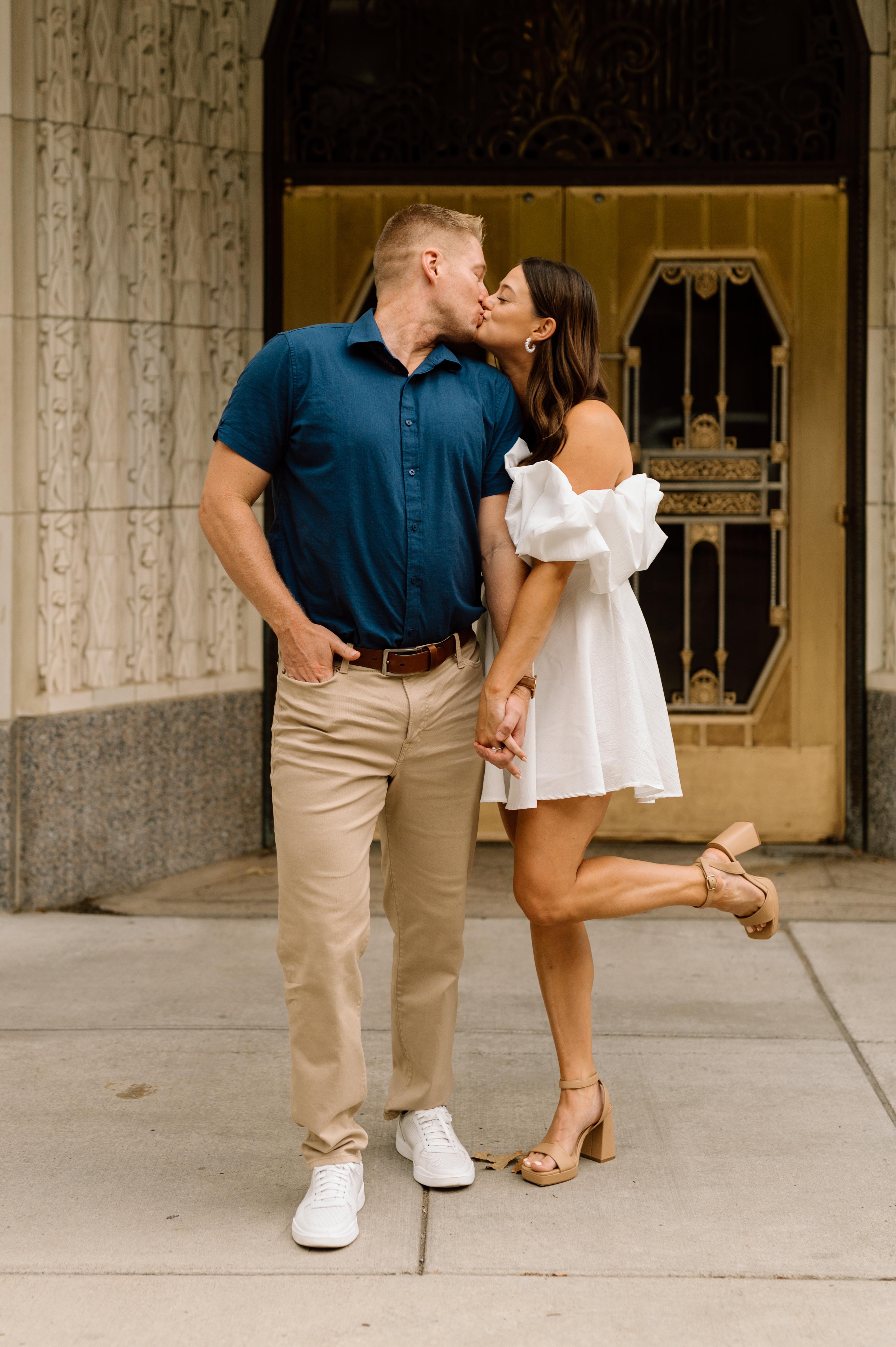 The Wedding Website of Regan Roberts and Jason Frelich