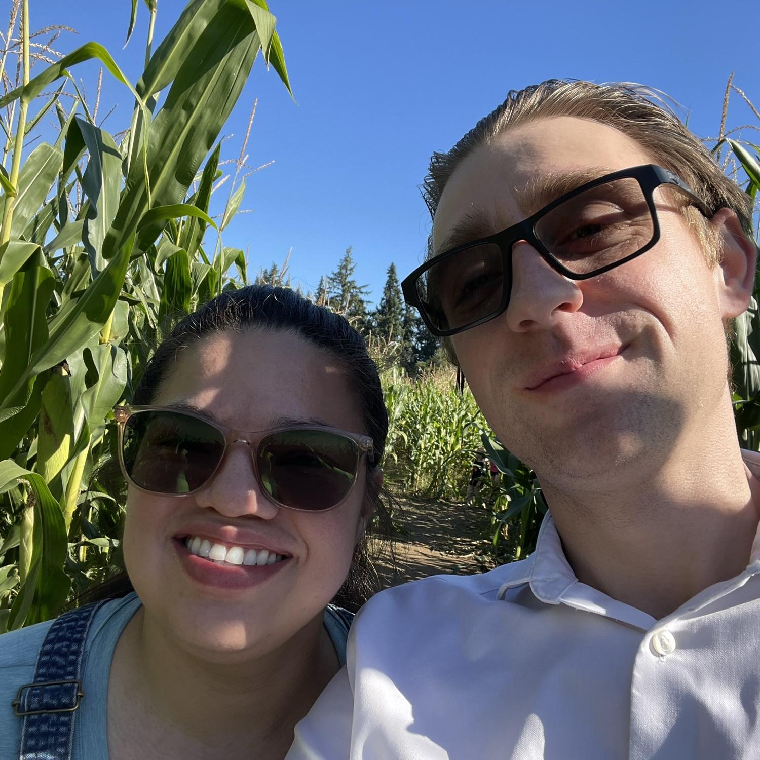 Halloween Corn Maze! Loris first time experiencing a corn maze and it lived up to the hype and JT loves the apple cinnamon doughnuts