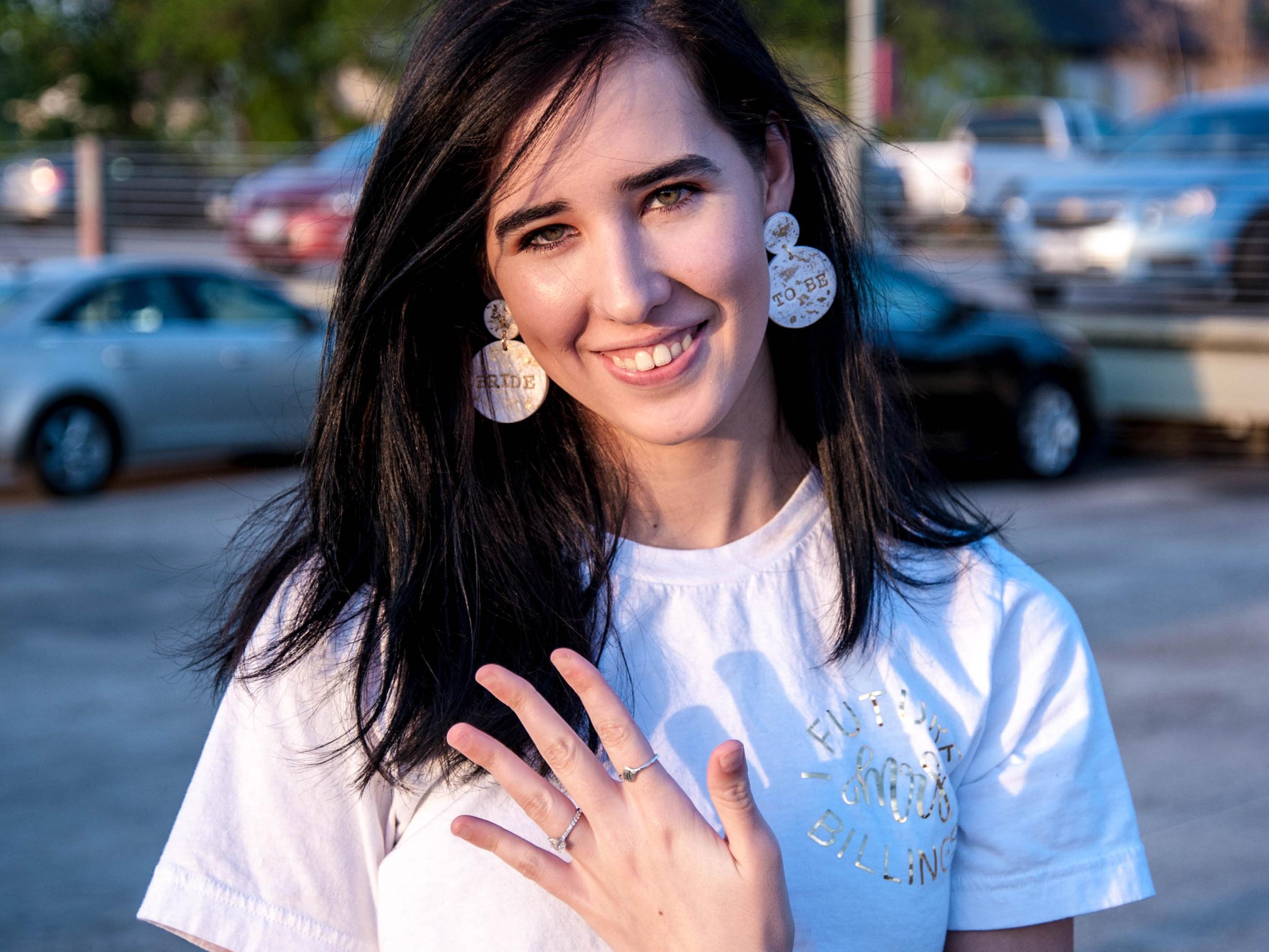 The Wedding Website of Miya Poehls and Montgomery Billings