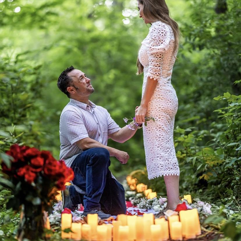 Joshua proposed at “our spot” in the Botanical Gardens 💍