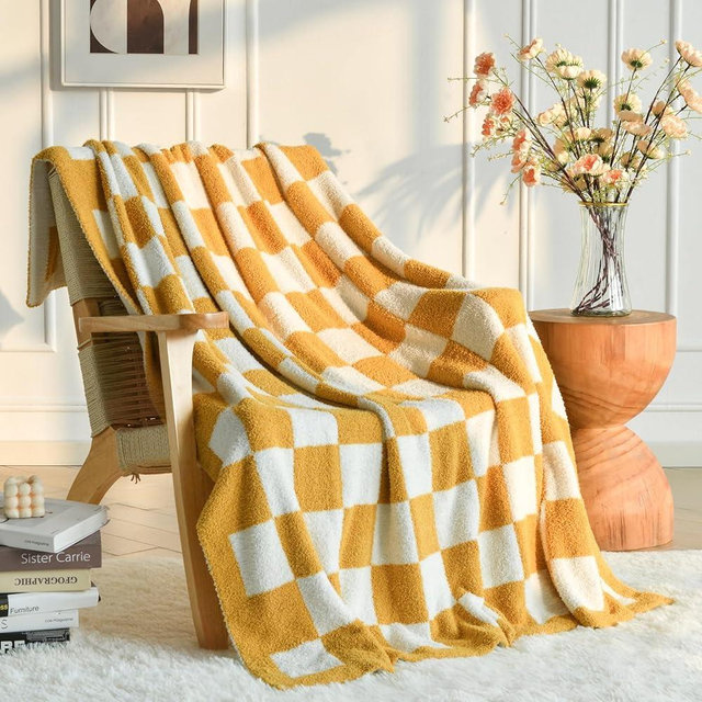 Checkered Blanket, Cozy Soft Checker Knitted Throw Fluffy Plaid Blanket for Couch, Lightweight Comfy Travel Picnic Blanket for Sofa Chair Bed (Yellow, Twin 50"x60")