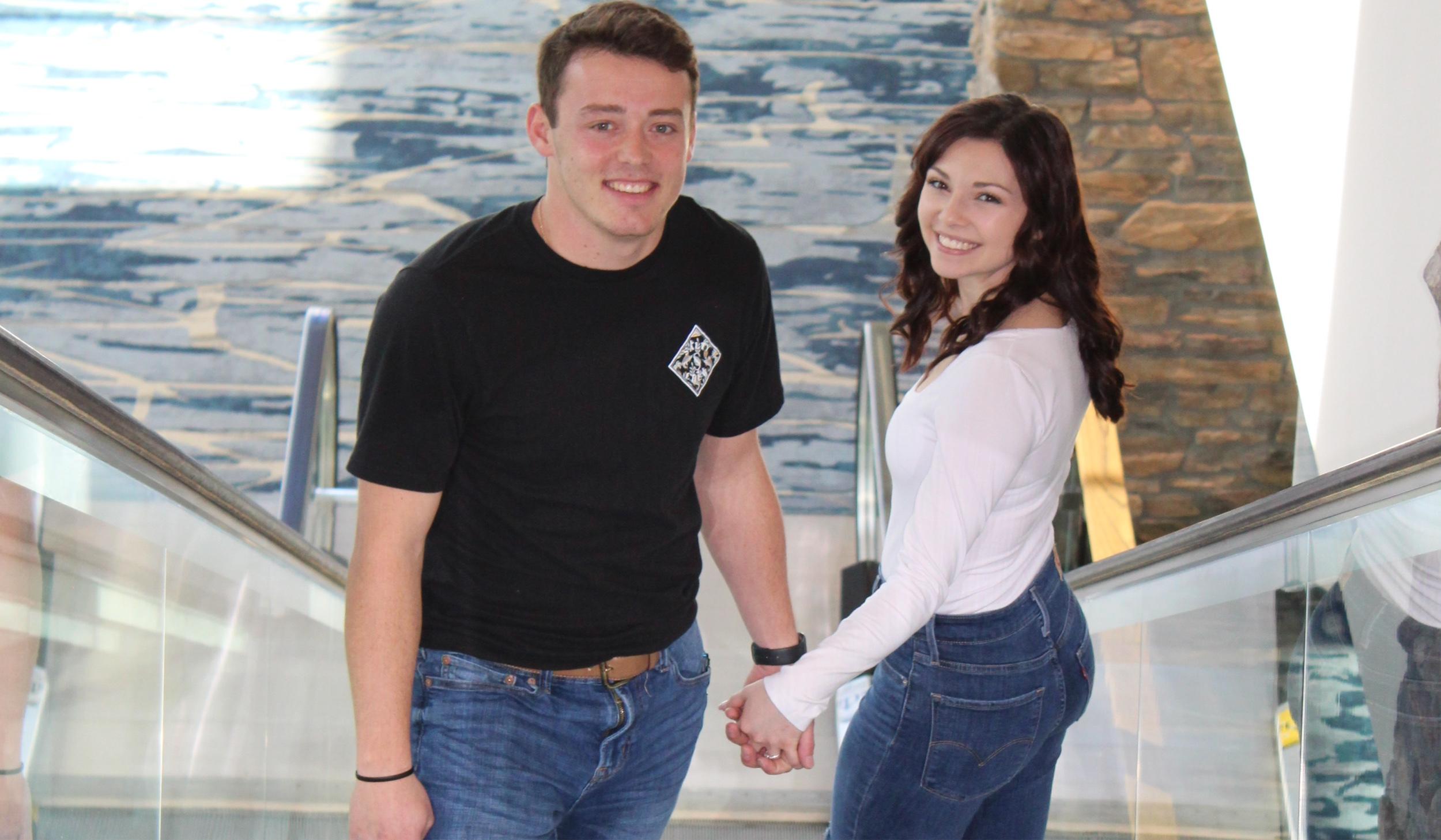 The Wedding Website of Tori Voorhies and Justin Voorhies