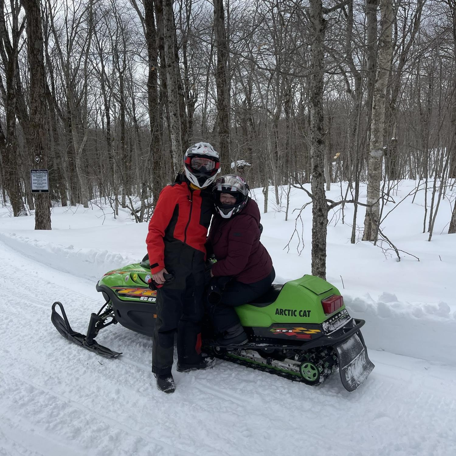 Snowmobiling in Vermont ❤️