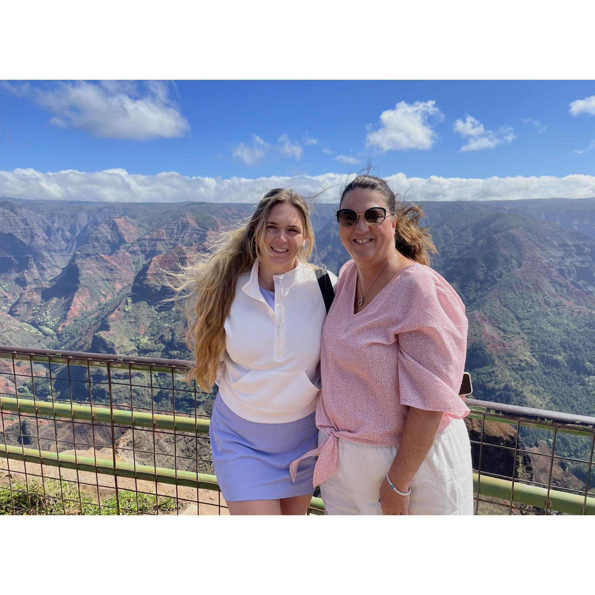 Steph & Chloe´ at Waimea Canyon, Kaua'i 2024
