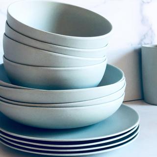 Palette 16-Piece Dinnerware Set, Service for 4