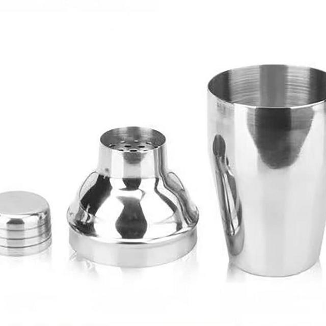 FRONTIER Cocktail Wine Shaker Stainless Steel Martini Shaker with Cap and Strainer Drink Mini Shaker 10OZ