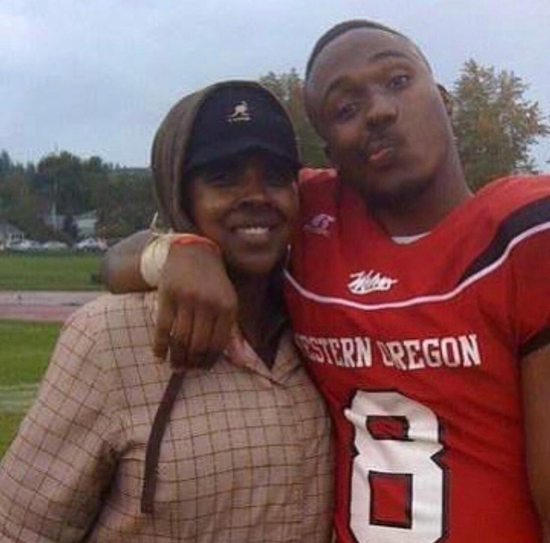 Mommy & DJ