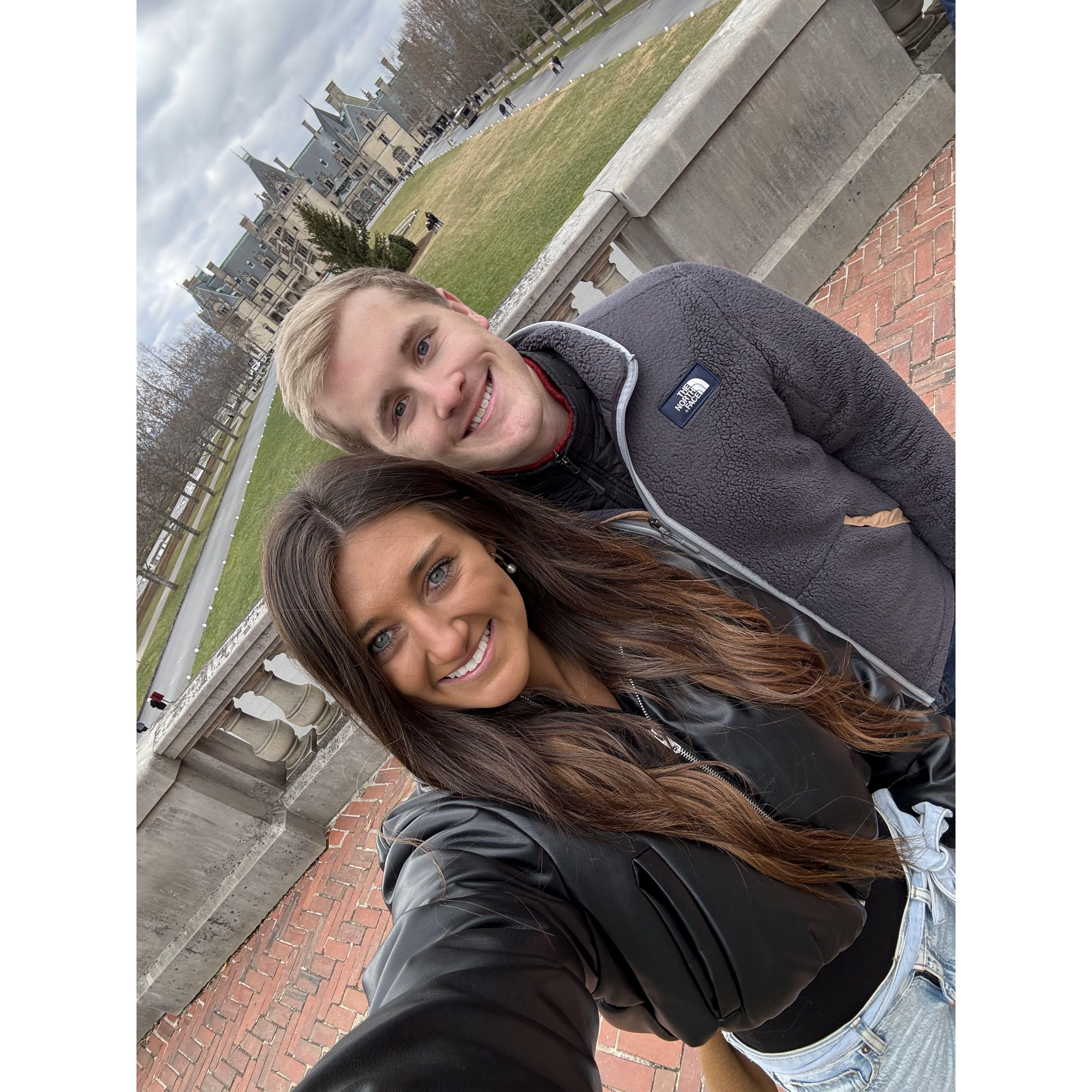 A Biltmore Christmas date to shoot a proposal.