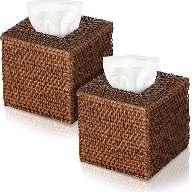 Kigley 2 Pcs Square Rattan Tissue Box Cover Boho Wicker Tissue Cube Box Cover 5.5'' x 5.5'' x 5.5'' Decorative Natural Wicker Hand Woven Napkin Box Holder Bathroom Office Car Accessories (Brown)