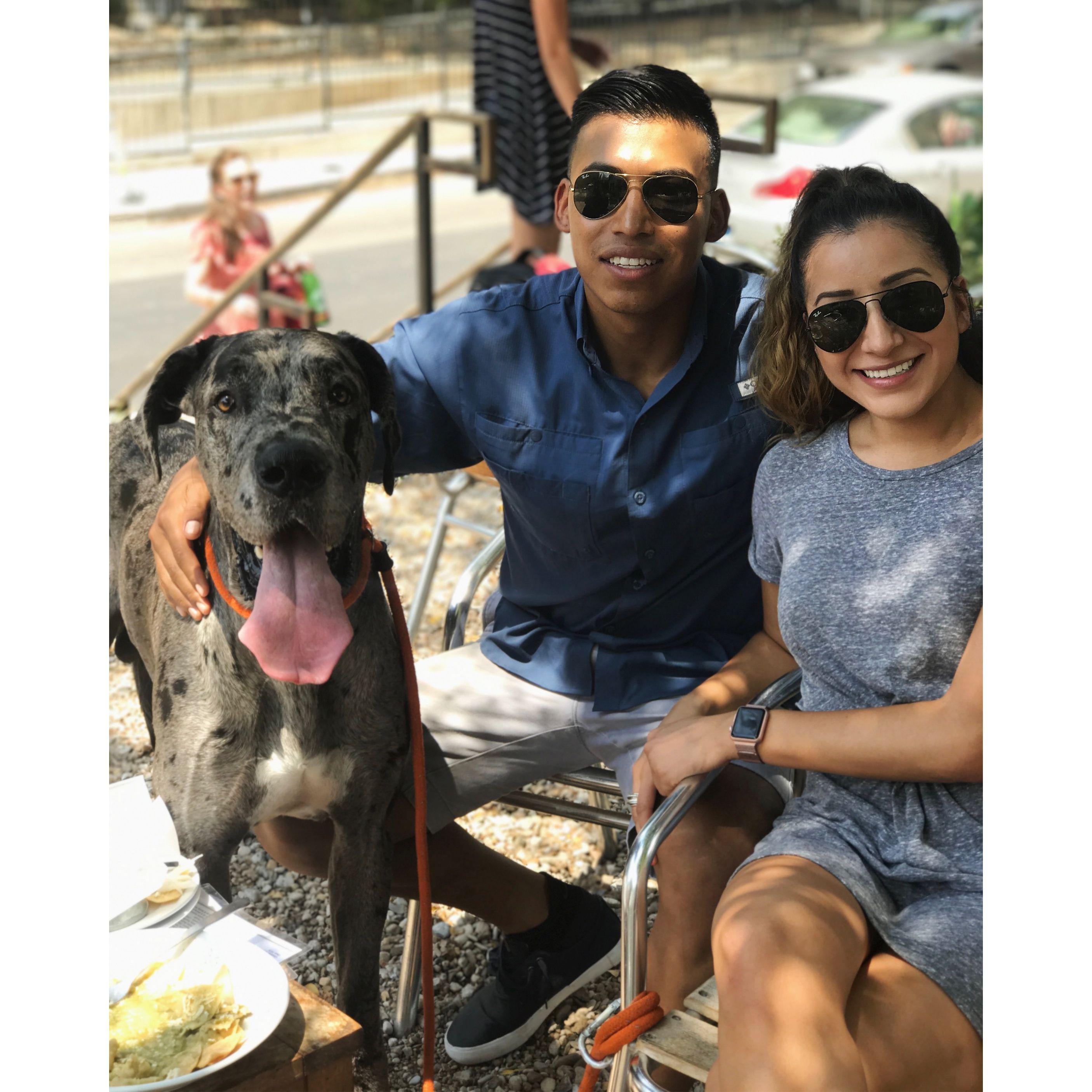 Luis' first visit to Austin while I was in college. Tex made his first appearance.