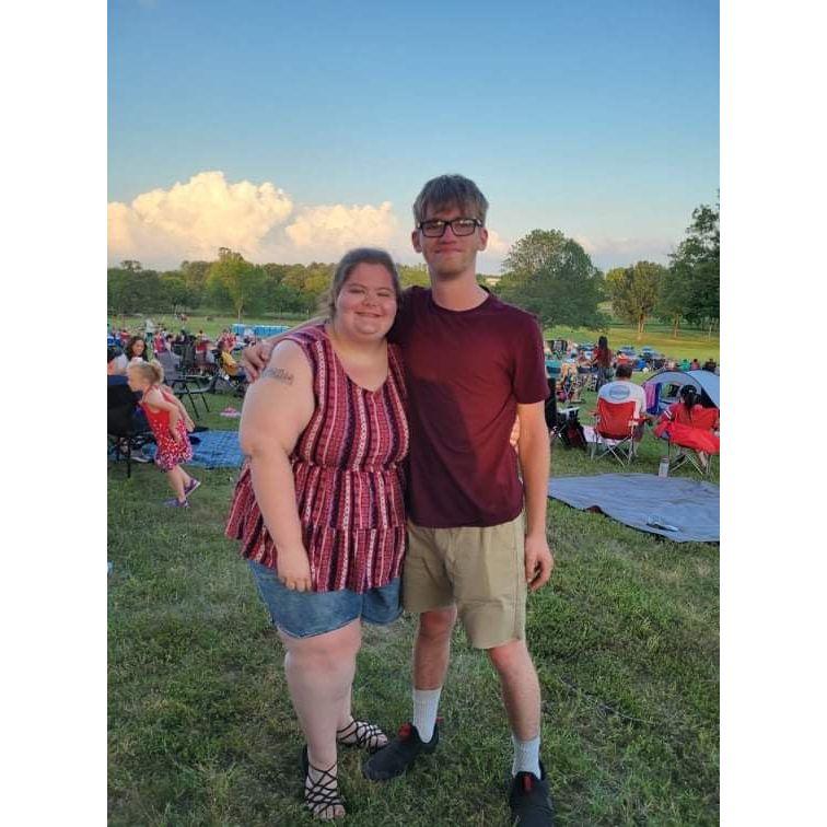 Adreyan and Madison at Red, White and Blue Fest in Arkansas