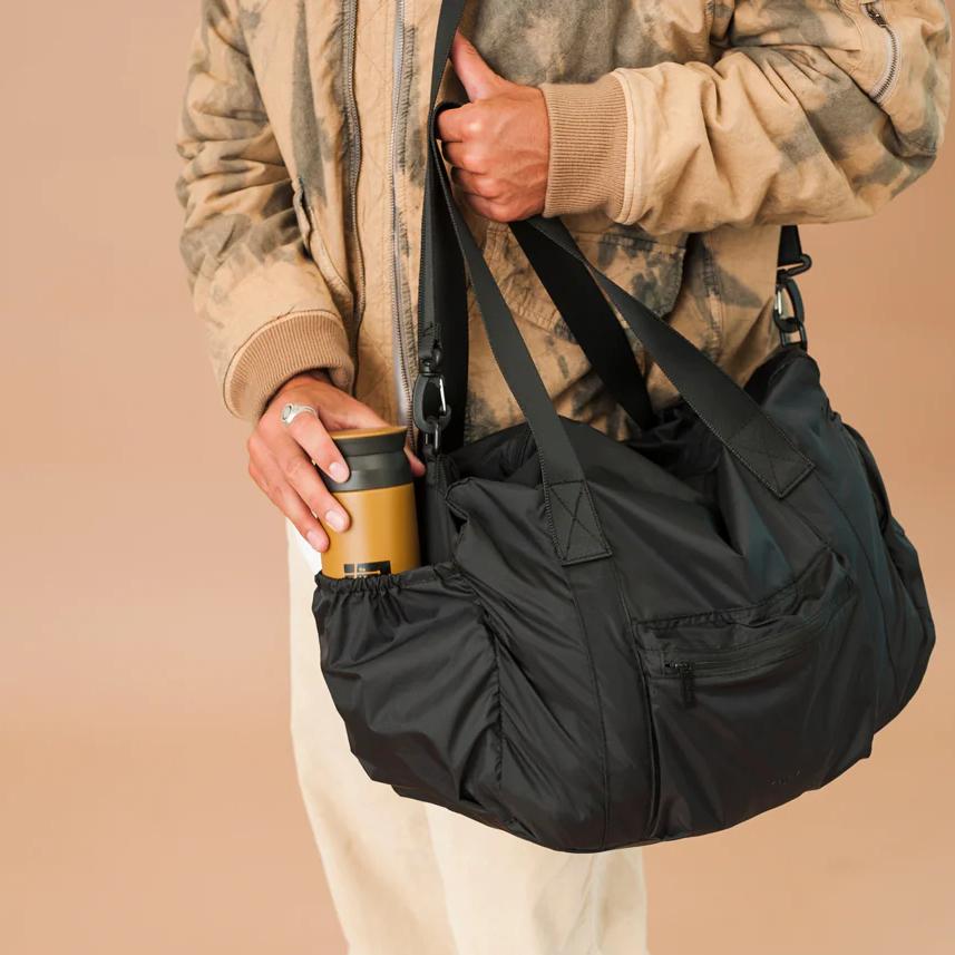 CALPAK Compakt Duffel Bag in Black