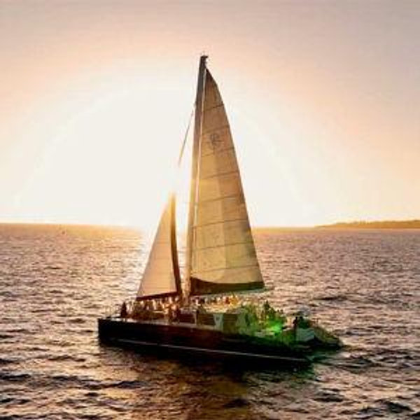 Na Pali Coast Sunset Dinner Sail