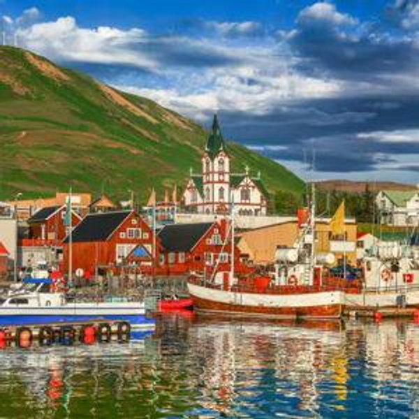1 Night Hotel Stay in Akureyri with Breakfast