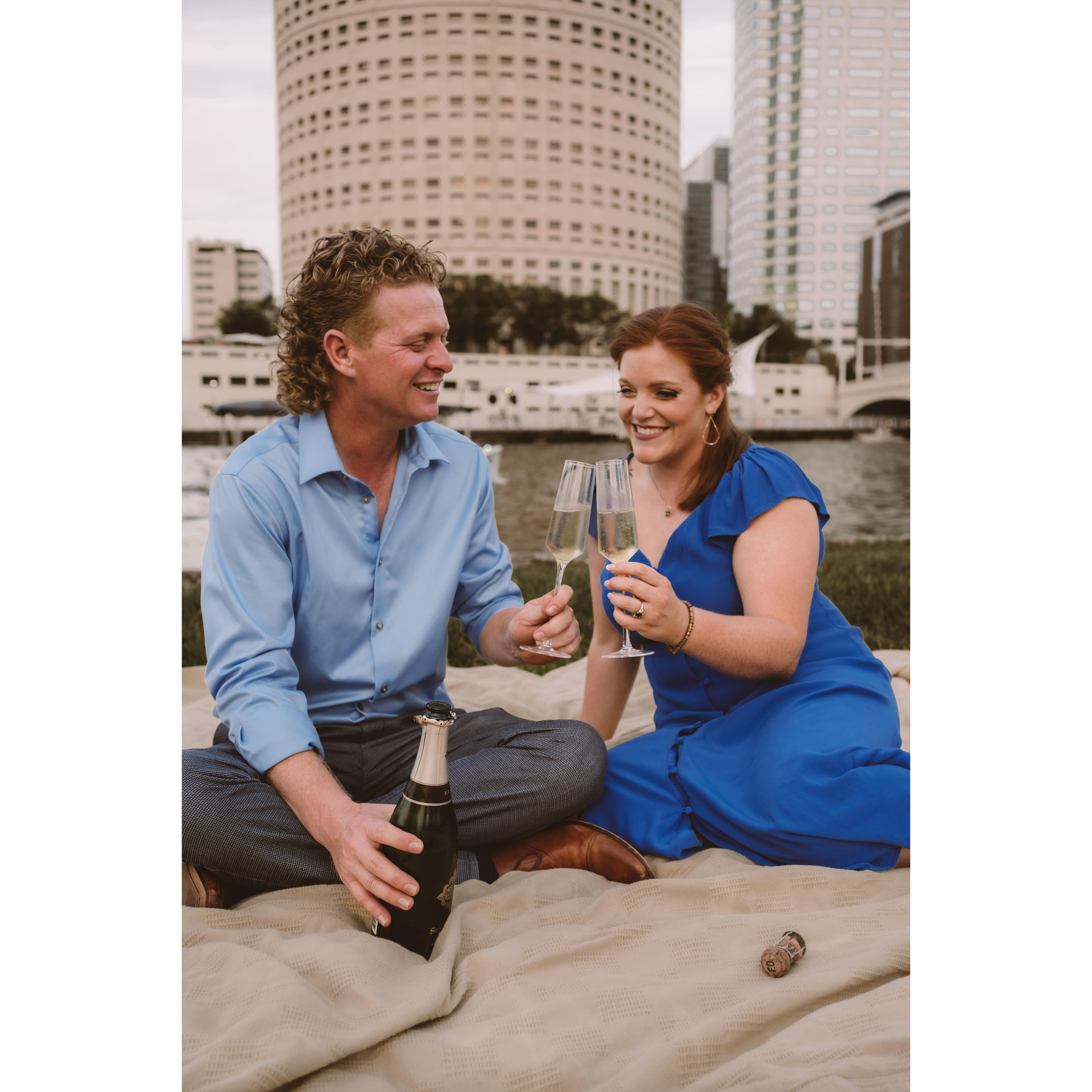 Engagement Photo Session 📸: Lauren Schoepfer Photography https://www.laurenschoepfer.photo