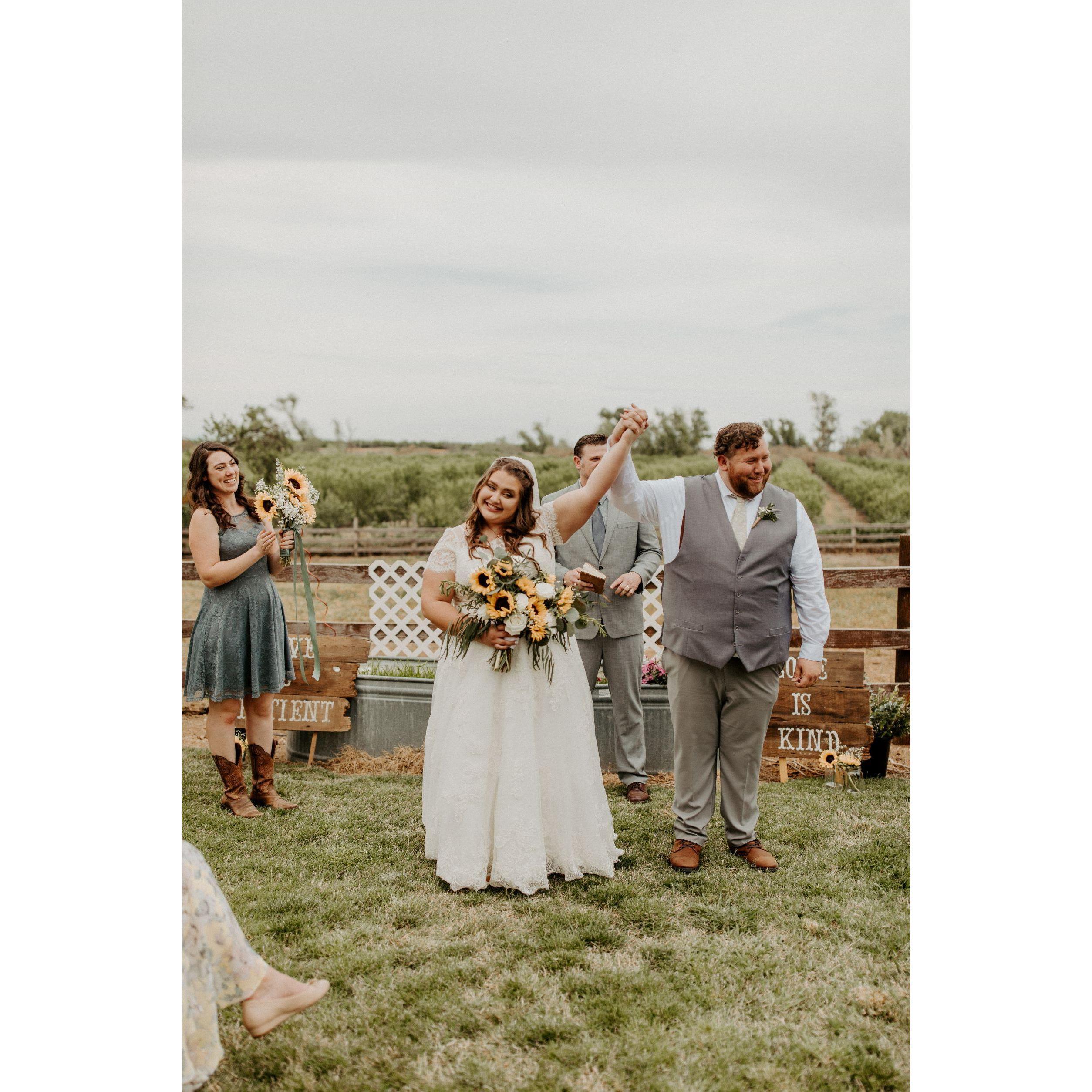 Mr & Mrs Brandon Moser