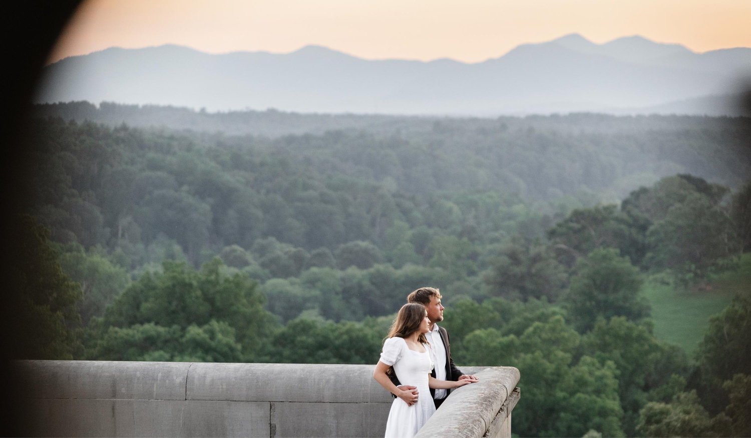The Wedding Website of Lily S and Alex T