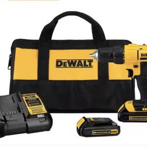 20V MAX Cordless 1/2 in. Drill/Driver, (2) 20V 1.3Ah Batteries, Charger and Bag