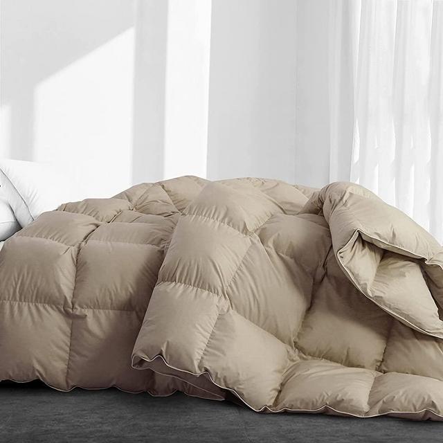 SNOWMAN All Seasons Goose Down Comforter Queen Size,Medium Warmth Fluffy Duvet Insert,100% Egyptian Cotton Shell Down Proof Fabric - 750 Fill Power (Queen,Khaki)