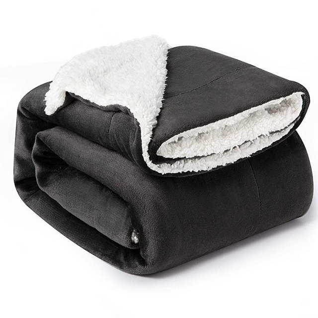 Bedsure Sherpa Fleece Blanket Throw Size Dark Grey Plush Throw Blanket Fuzzy Soft Blanket Microfiber