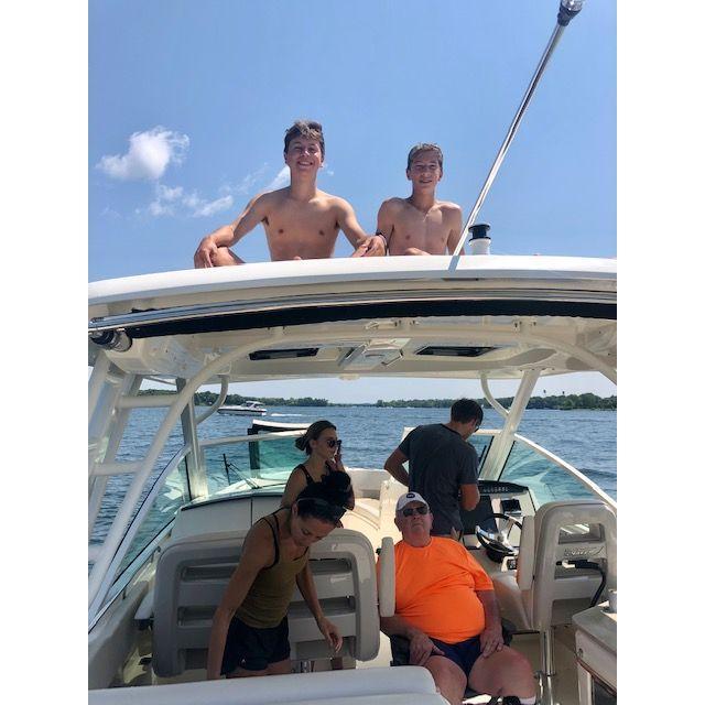 Visiting Roger and Carolyn on Lake Minnetonka (July 2021)