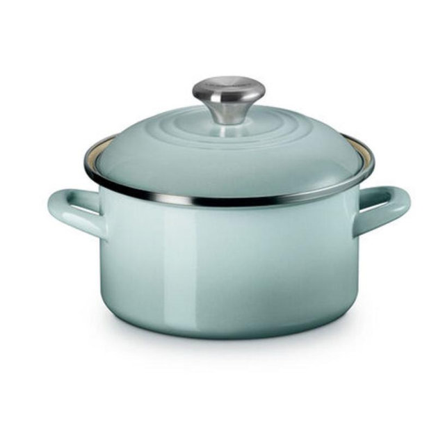 Traditional Petite Stock Pot | Le Creuset®
