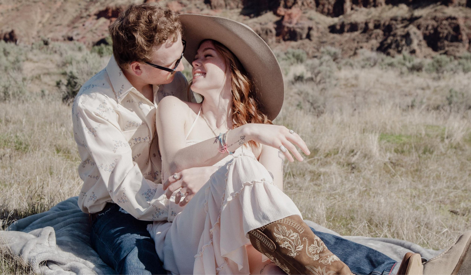 The Wedding Website of Samantha Graham and Coupe Urrutia