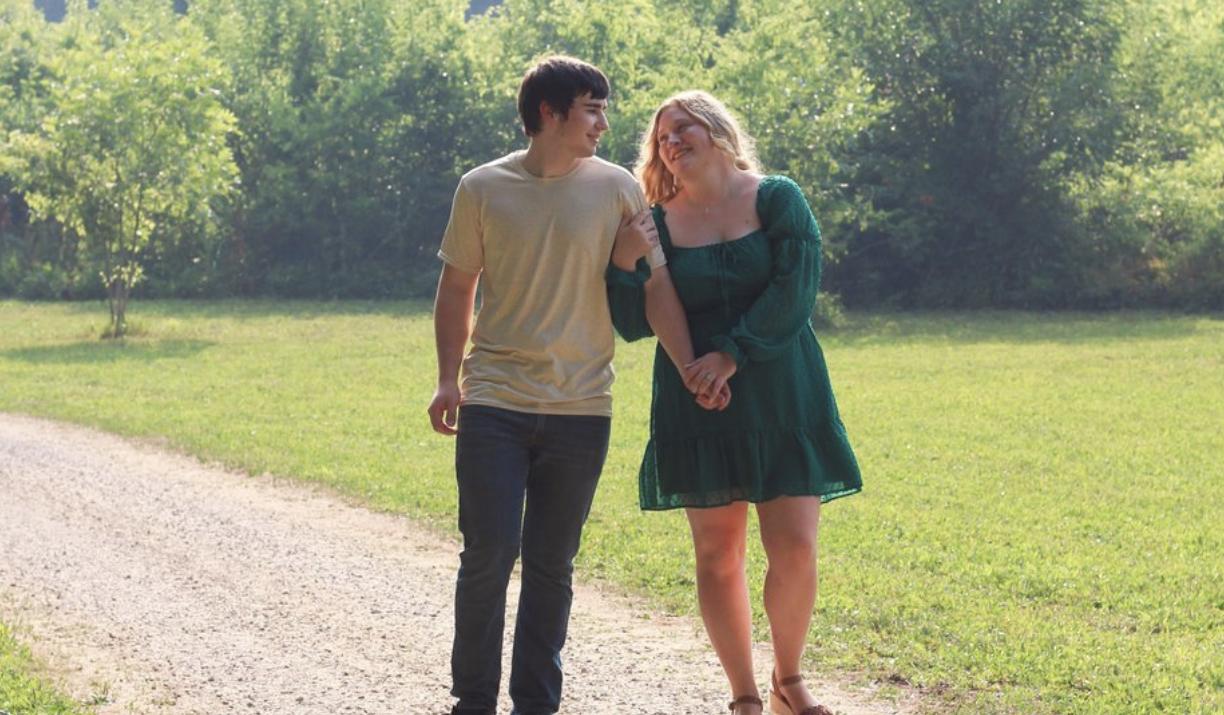 The Wedding Website of Sommer Wilder and Jacob Cummins