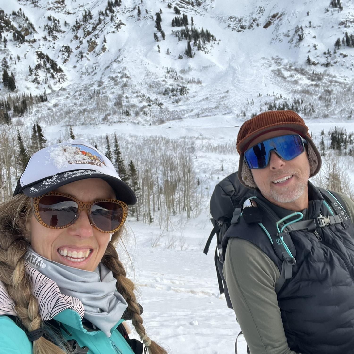 We took a backcountry ski and avalanche safety course together last winter so we can get into the backcountry more to combine our love of hiking and skiing! Leave it to Jer to make things happen! 🤩