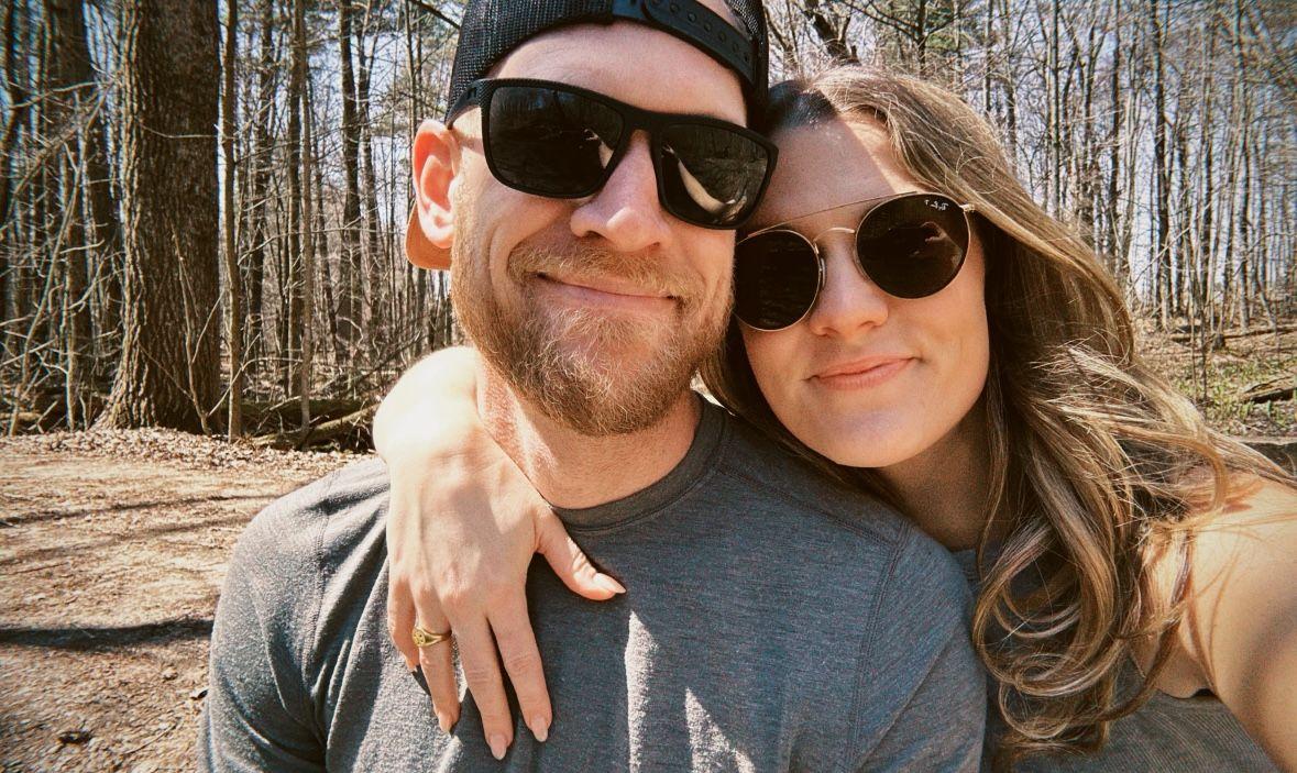 The Wedding Website of Laura Dellandrea and Josh Van Helvoort