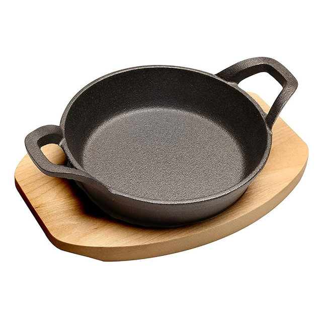 Home District Cast Iron Ramekin Set Oven Safe Mini Skillets Bakeware Bowls Casserole Pots, 6.5" x 1 1/2", 12 oz - 2 PC Set