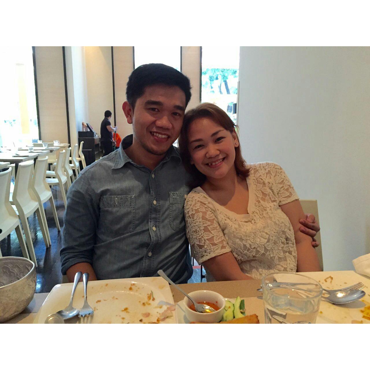 We love to eat!!