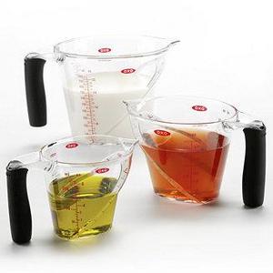 Angled Measuring Cup Set