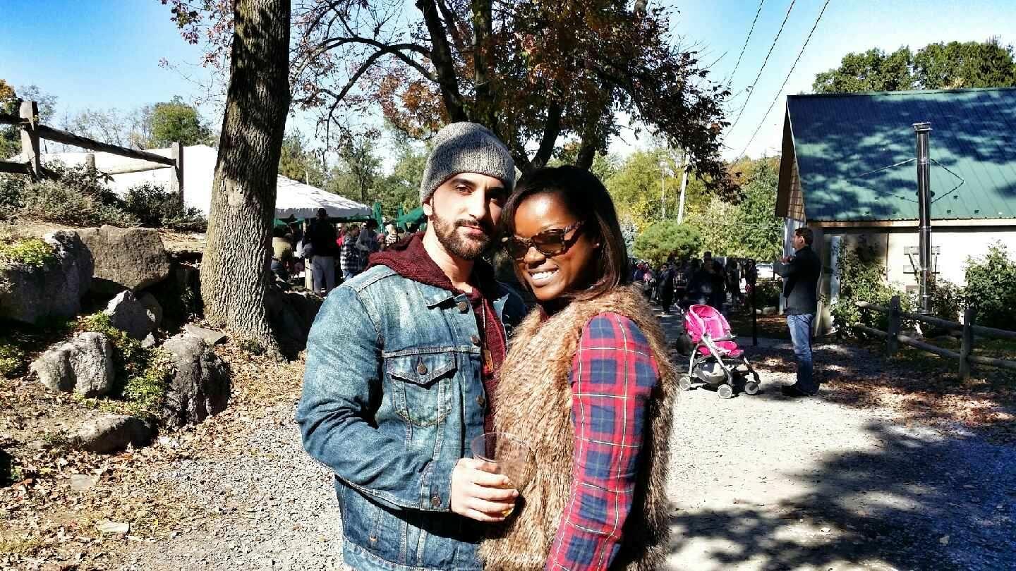 The Wedding Website of Shakia Mouzone and Jorge Pinero